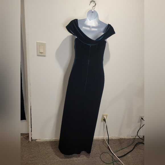 Bhldn Size 4 Edison Velvet Emerald Green Formal Off Shoulder Dress - Picture 4 of 5